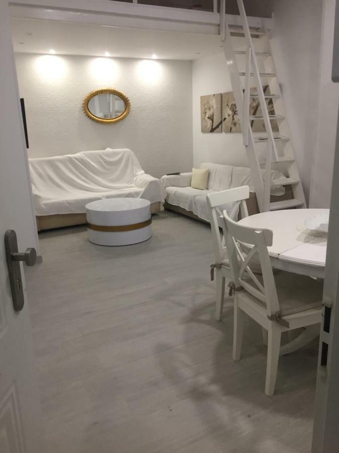 Apartament Las Casitas De La Playa Walencja Zewnętrze zdjęcie